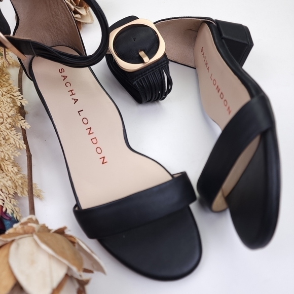 Sacha London Black Low Heel Sandals Flats Sz 7m - Picture 6 of 12